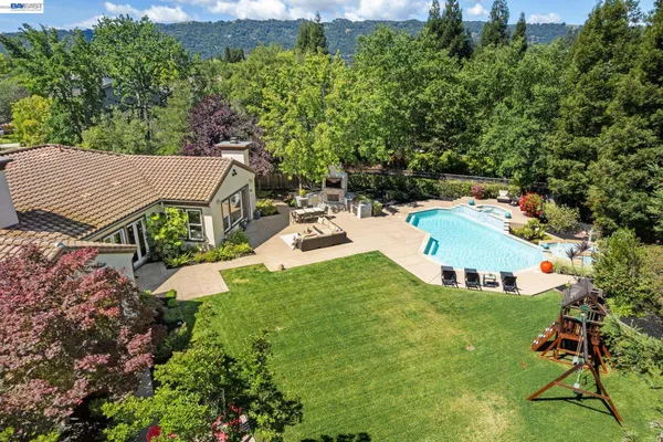 $2,998,000 | 770 Summit Creek Lane, Pleasanton, CA 94566