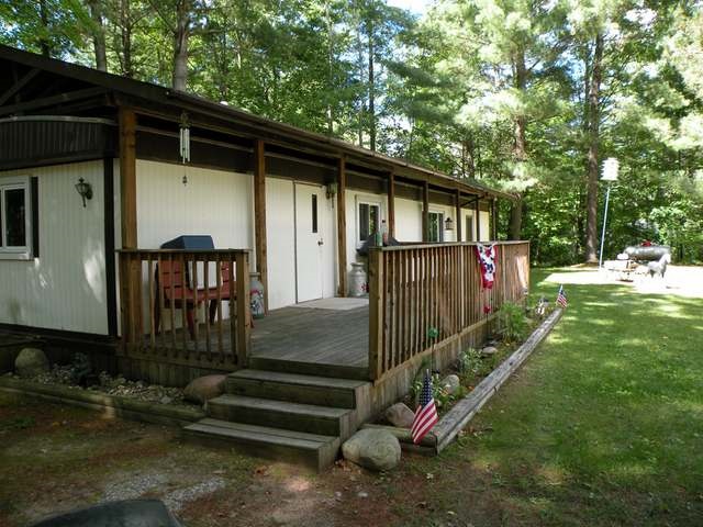 1689 Whitney Beach Road Beaverton, MI 48612 - Photo 12 of 15 1846100-11.JPG