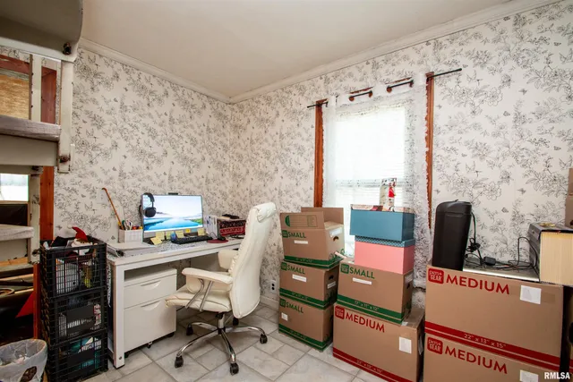 $99,900 | 2036 West Richwoods Boulevard, Peoria, IL 61604