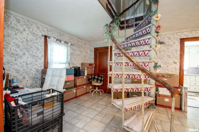 $99,900 | 2036 West Richwoods Boulevard, Peoria, IL 61604