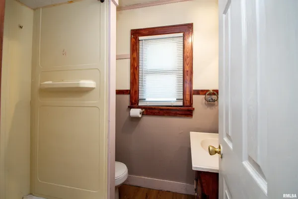 $99,900 | 2036 West Richwoods Boulevard, Peoria, IL 61604