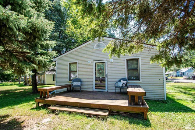 $99,900 | 2036 West Richwoods Boulevard, Peoria, IL 61604