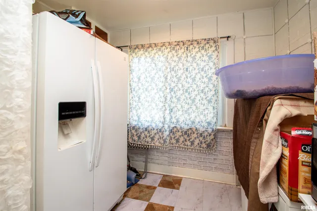 $99,900 | 2036 West Richwoods Boulevard, Peoria, IL 61604