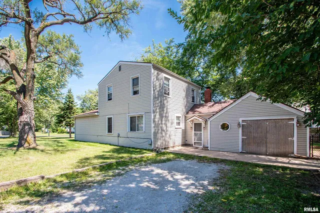 $99,900 | 2036 West Richwoods Boulevard, Peoria, IL 61604