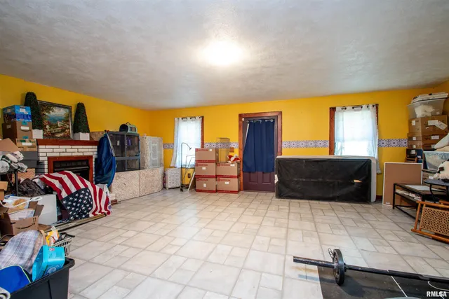 $99,900 | 2036 West Richwoods Boulevard, Peoria, IL 61604