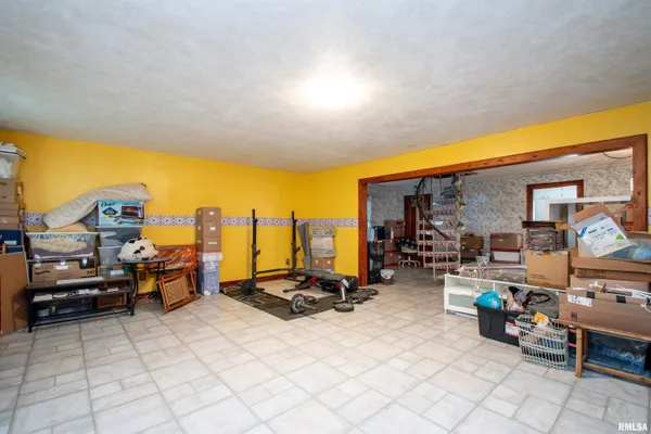 $99,900 | 2036 West Richwoods Boulevard, Peoria, IL 61604