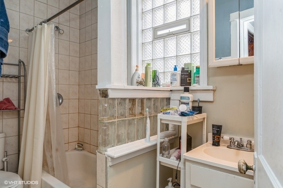 1435 West Lexington Street Chicago, IL 60607 - Photo 33 of 65