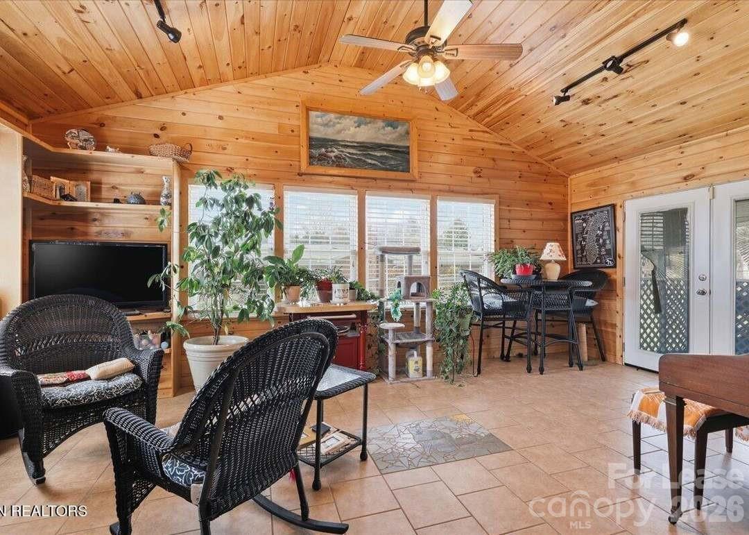 853 Walker Road Knoxville, TN 37923 - Photo 15 of 16