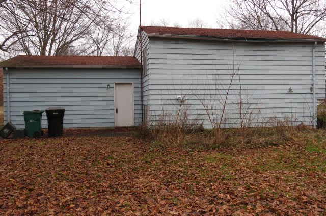 26752 Early Road South Bend, IN 46628 - Photo 4 of 16 Gallery Image 4