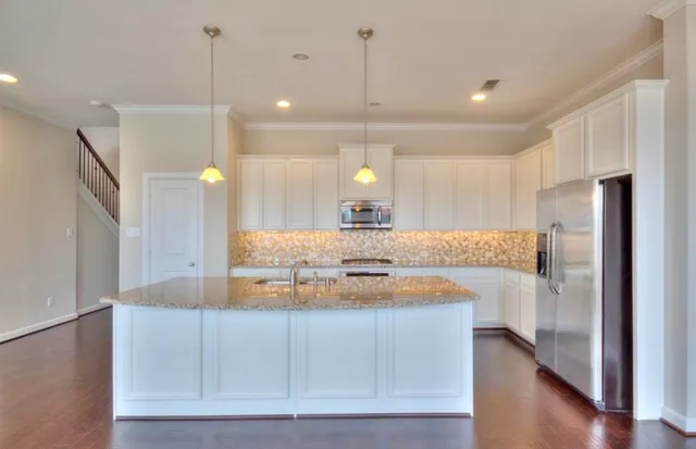 $2,800 | 1804 Cavanal Street, Houston, TX 77080