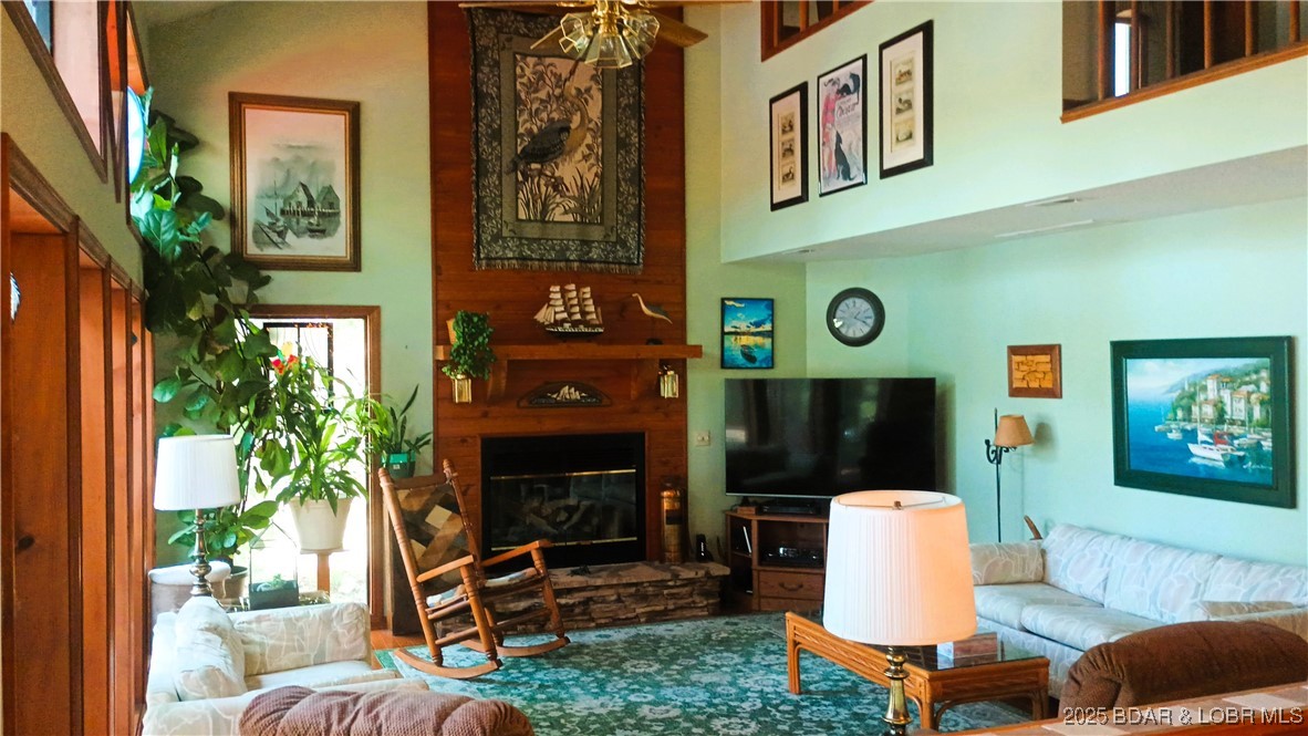 467 Jack North Loop Camdenton, MO 65020 - Photo 17 of 73