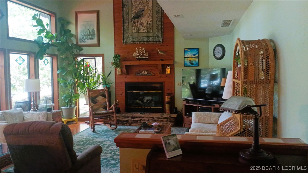 467 Jack North Loop Camdenton, MO 65020 - Photo 18 of 73