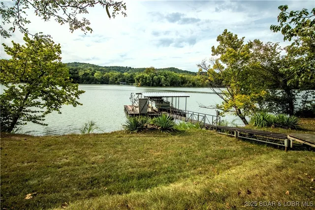 $749,000 | 467 Jack North Loop, Camdenton, MO 65020