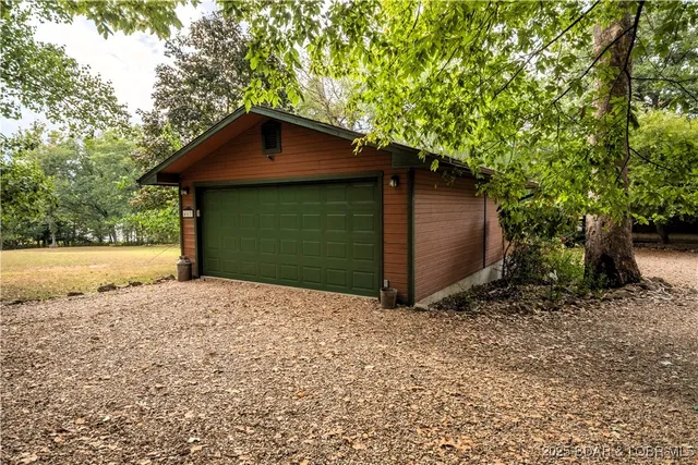 $749,000 | 467 Jack North Loop, Camdenton, MO 65020