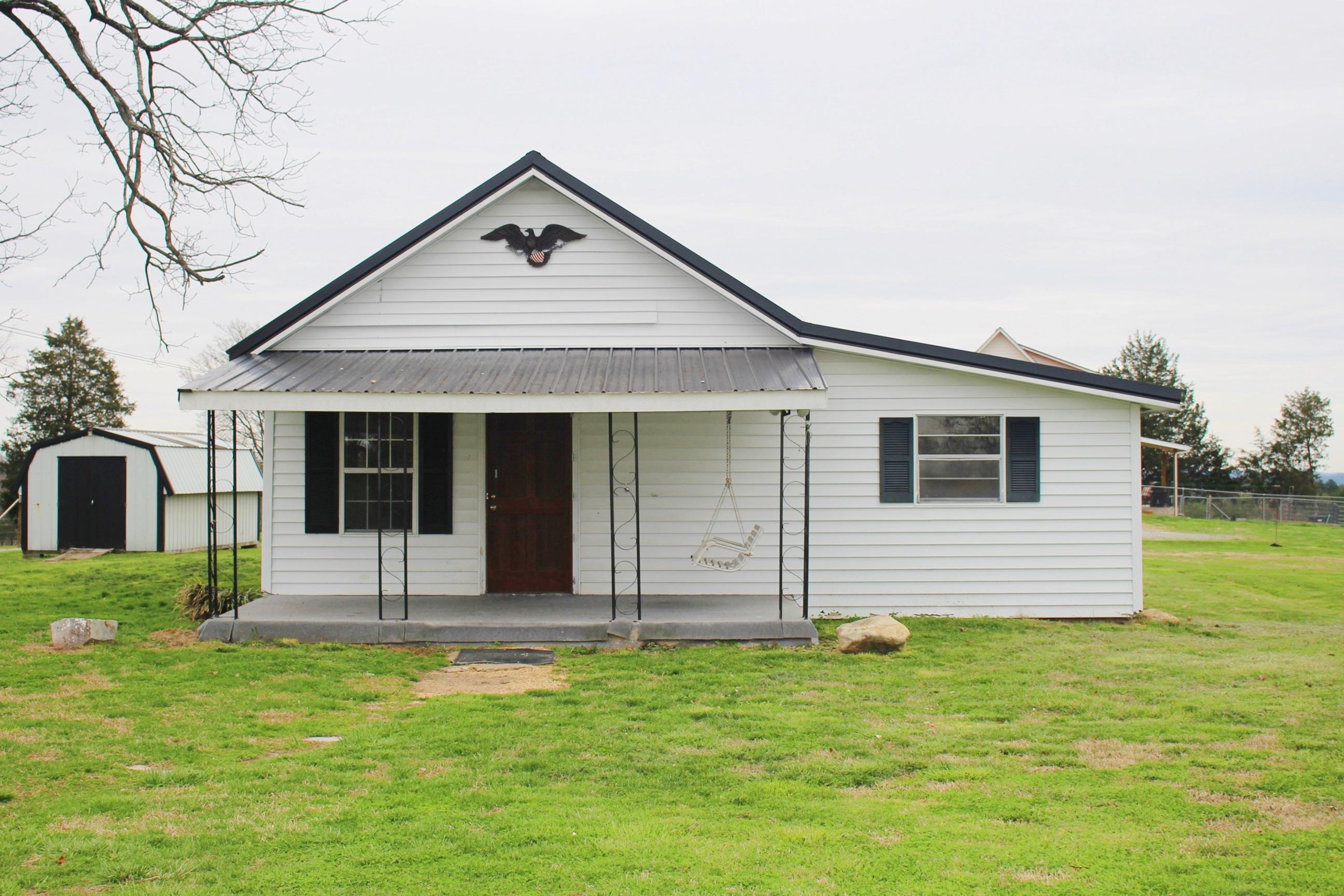195 Sligh Road Dayton, TN 37321 - Photo 1 of 28 1 Front