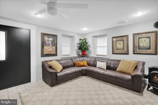 $395,000 | 1624 Morningside Drive, Lancaster, PA 17602