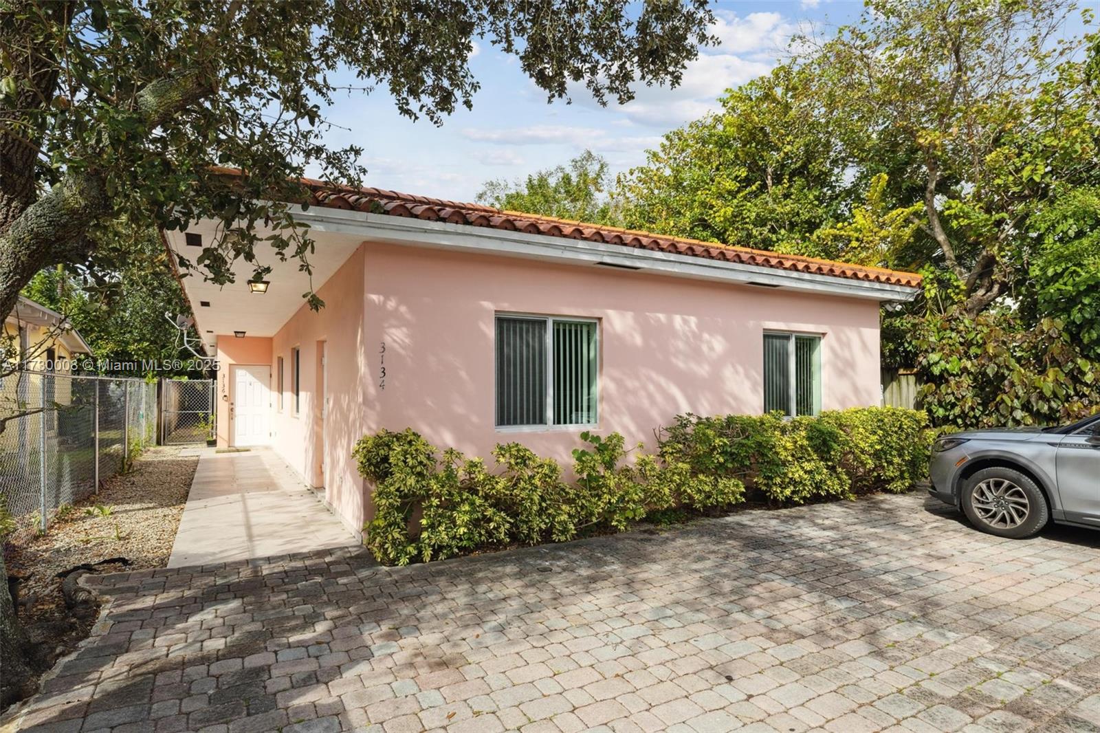 3134 Hibiscus Street, Unit 3134 Miami, FL 33133 - Photo 20 of 21