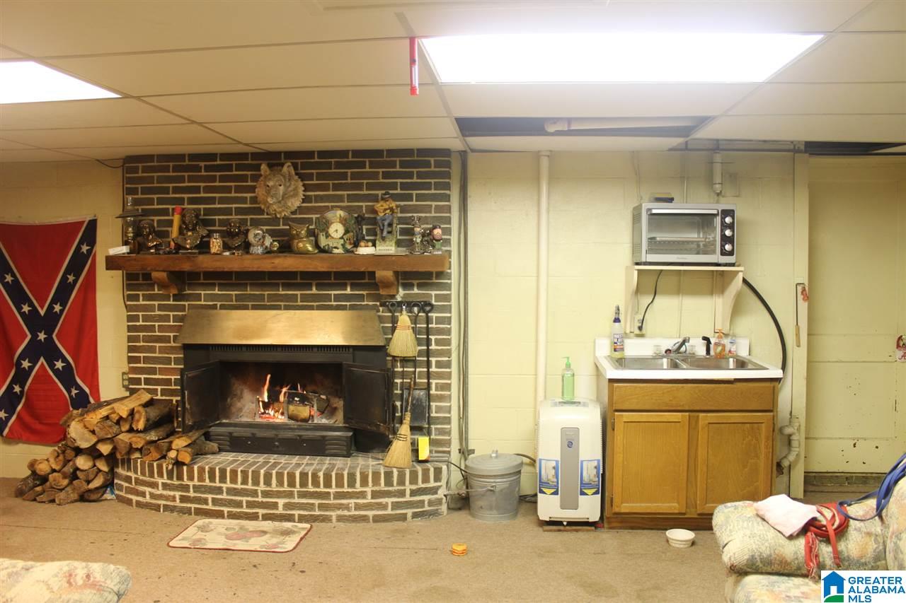 733 Porter Crest Road Graysville, AL 35073 - Photo 11 of 27