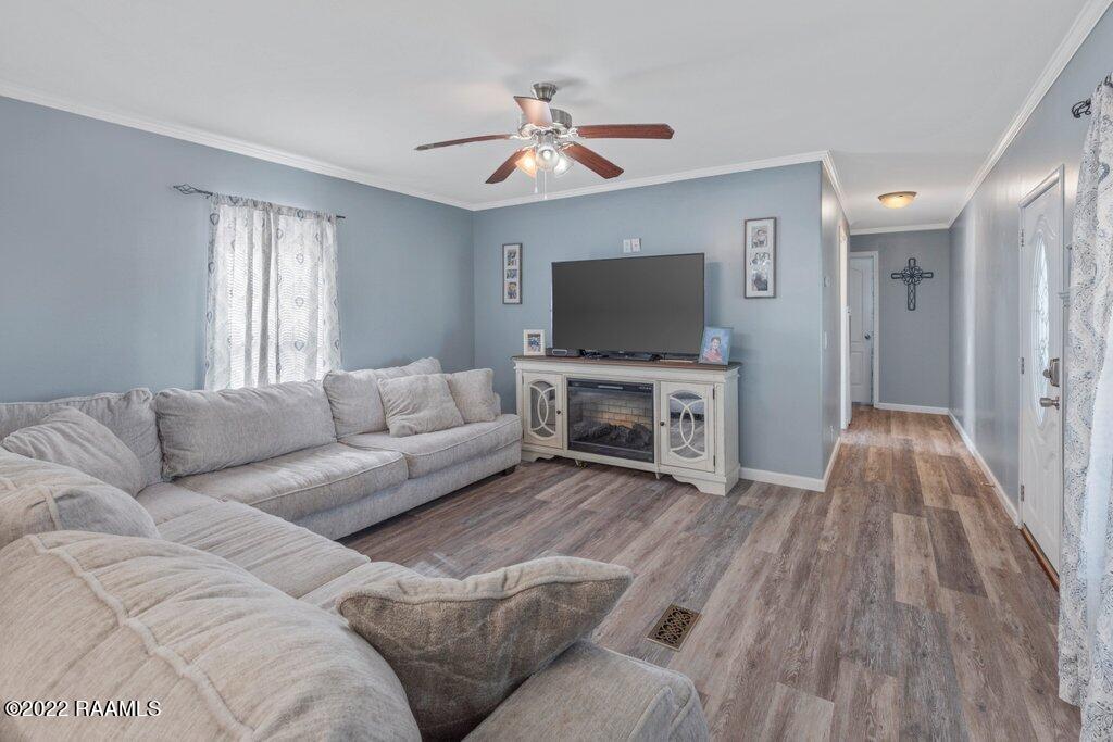8201 Mier Road Gueydan, LA 70542 - Photo 6 of 18 BR1A2192.jpg-SMALL