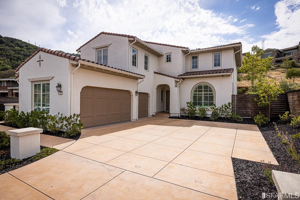 30 Wilder Road Orinda, CA 94563 - Photo 3 of 57 a front view of a house with garden