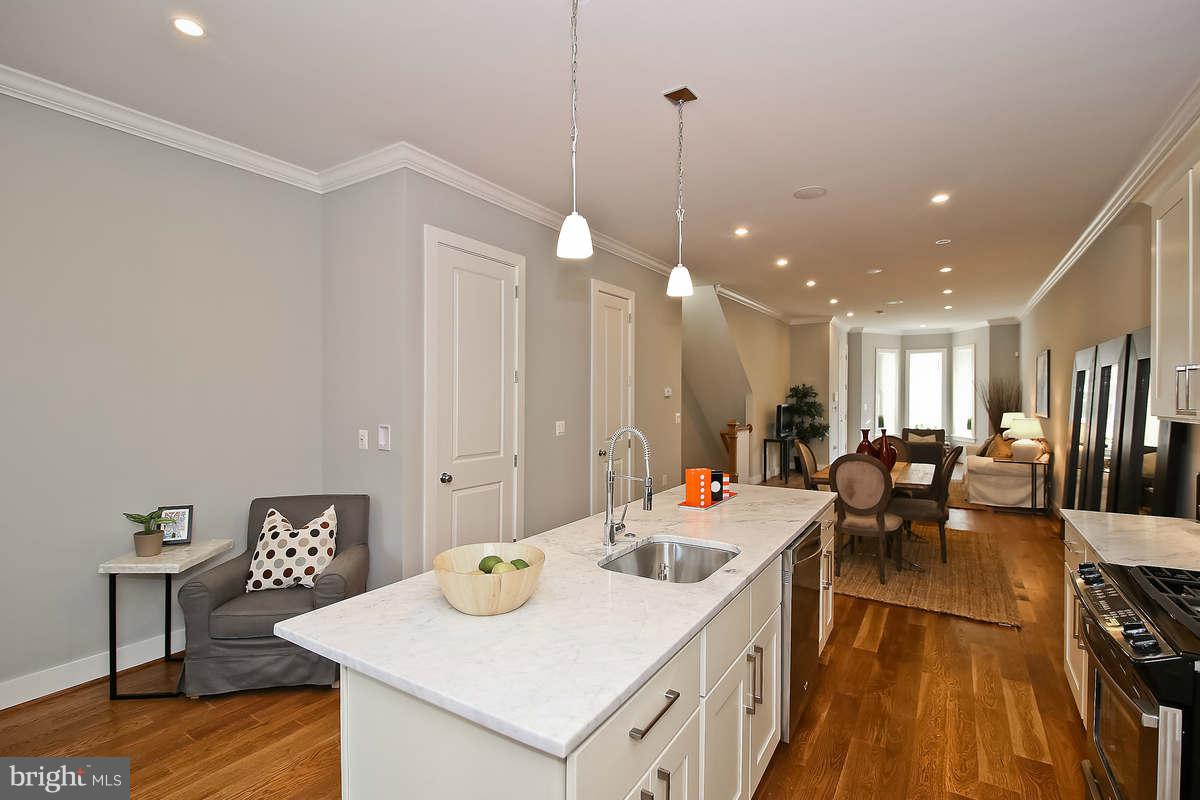 56 Q Street Northeast, Unit 1 Washington, DC 20002 - Photo 11 of 30 Interior (General)
