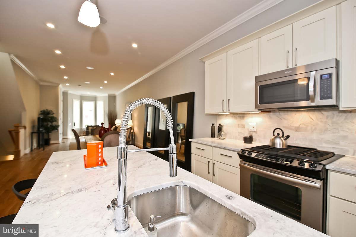 56 Q Street Northeast, Unit 1 Washington, DC 20002 - Photo 9 of 30 Interior (General)