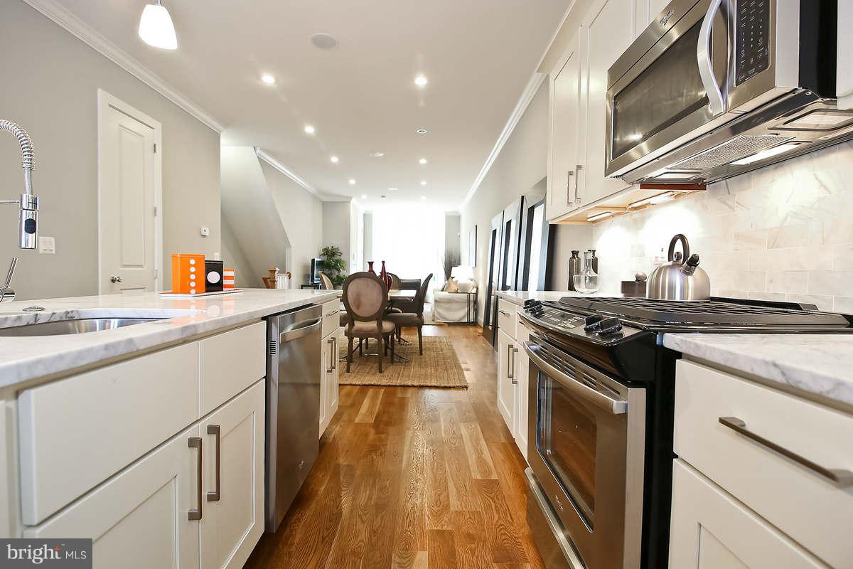 56 Q Street Northeast, Unit 1 Washington, DC 20002 - Photo 10 of 30 Interior (General)