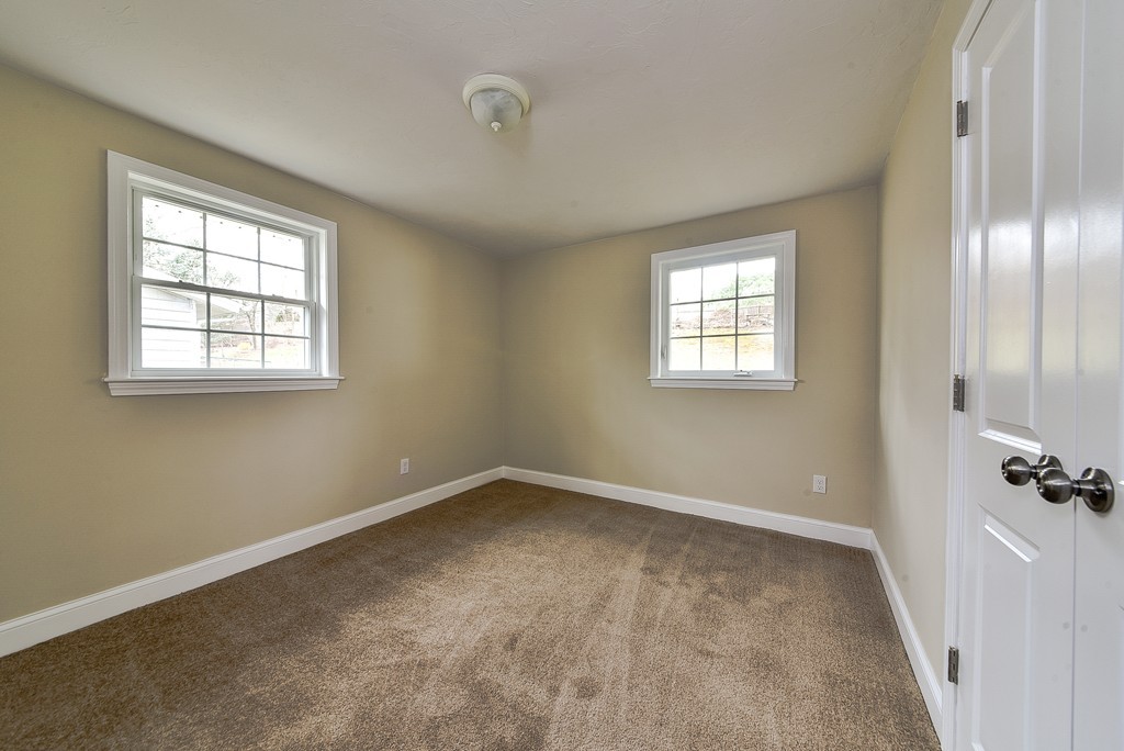 17 Carver Road Framingham, MA 01701 - Photo 20 of 29 Gallery Image 20