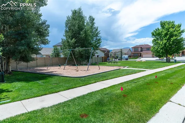 $565,000 | 7127 Indian River Drive, Colorado Springs, CO 80923