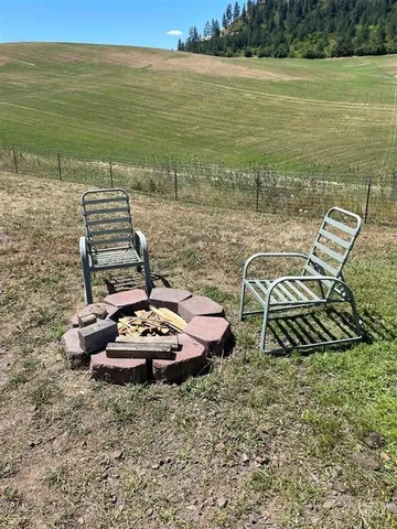 $299,000 | 820 Crest Drive, Kamiah, ID 83536