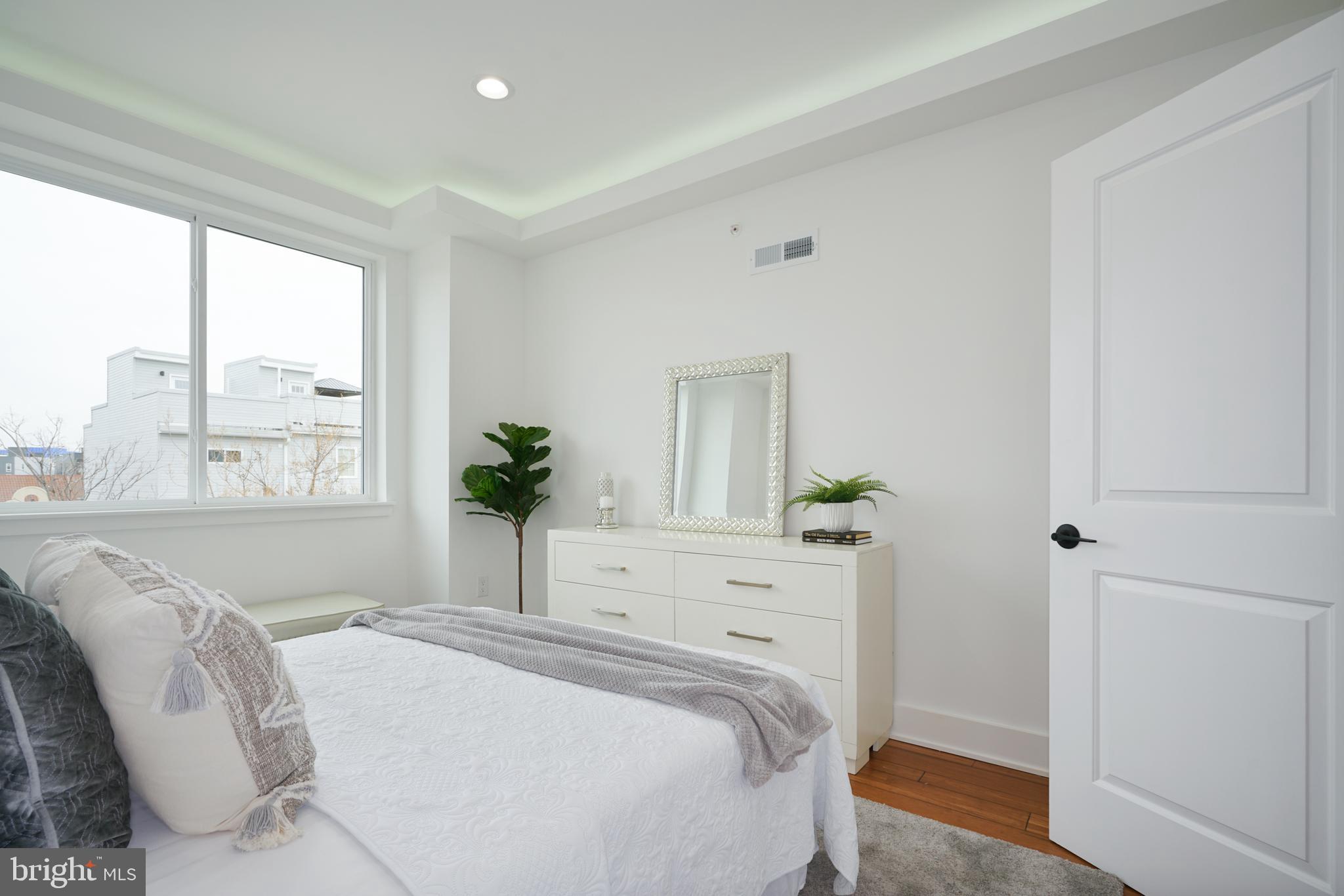 2344 North Mutter Philadelphia, PA 19133 - Photo 19 of 36