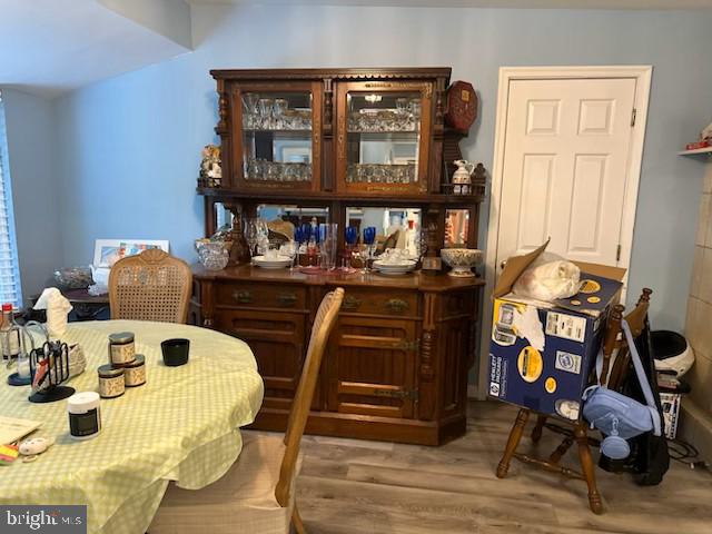 2165 Herblew Road Warrington, PA 18976 - Photo 7 of 24 Dining area, door to garage