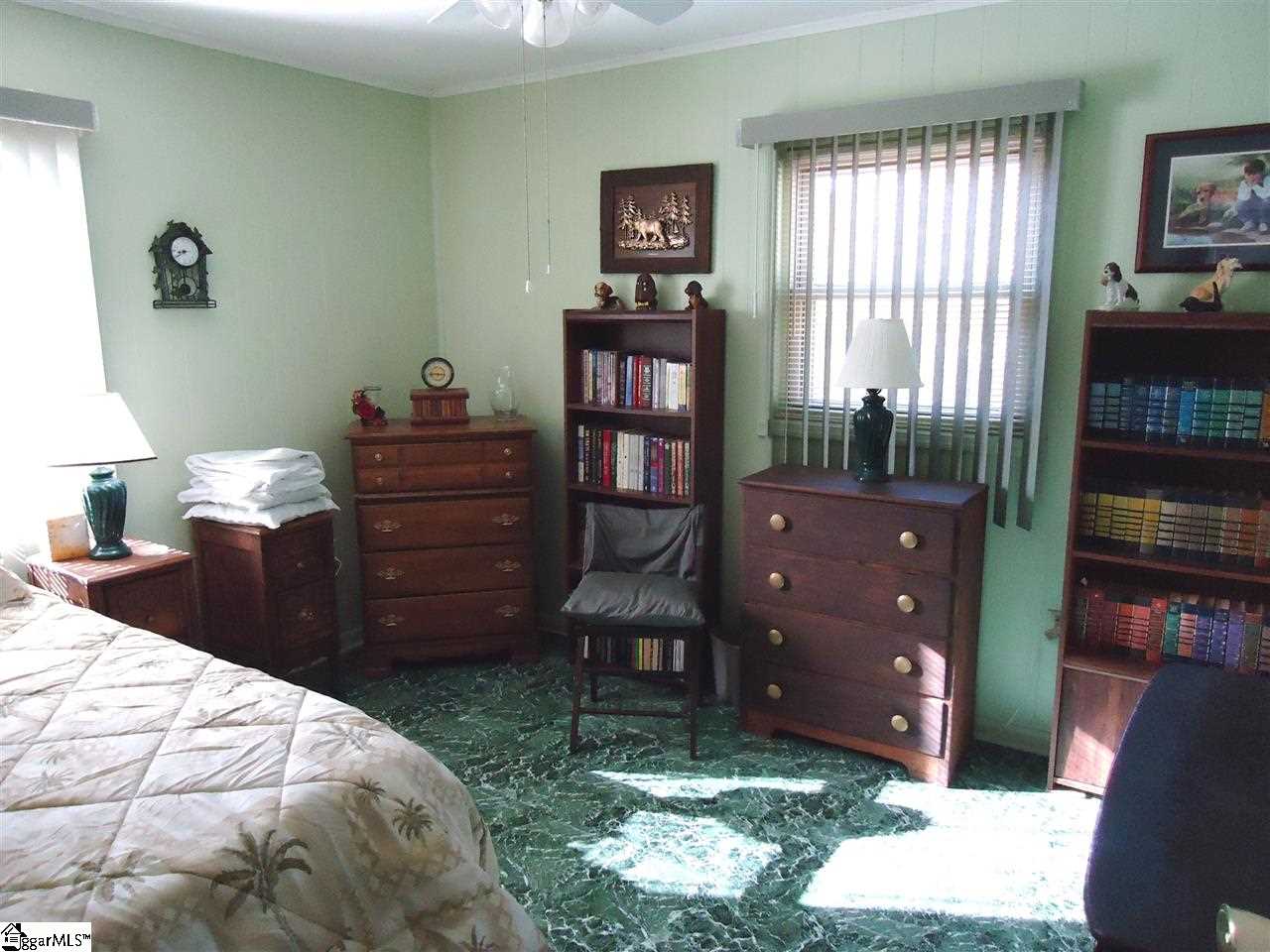 644 Old Laurens Road Laurens, SC 29360 - Photo 16 of 17 Gallery Image 16