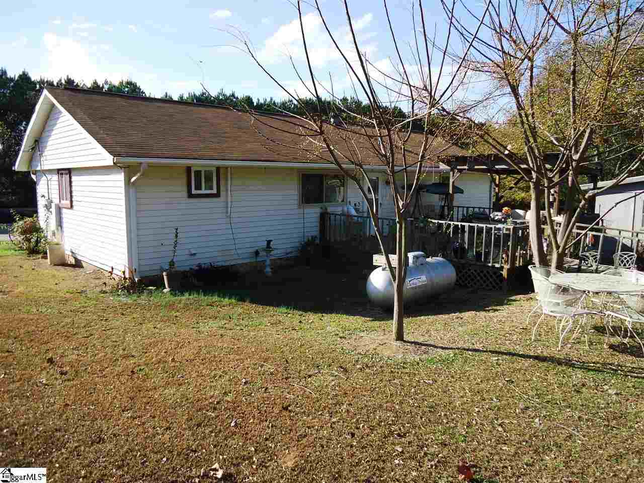 644 Old Laurens Road Laurens, SC 29360 - Photo 3 of 17 Gallery Image 3