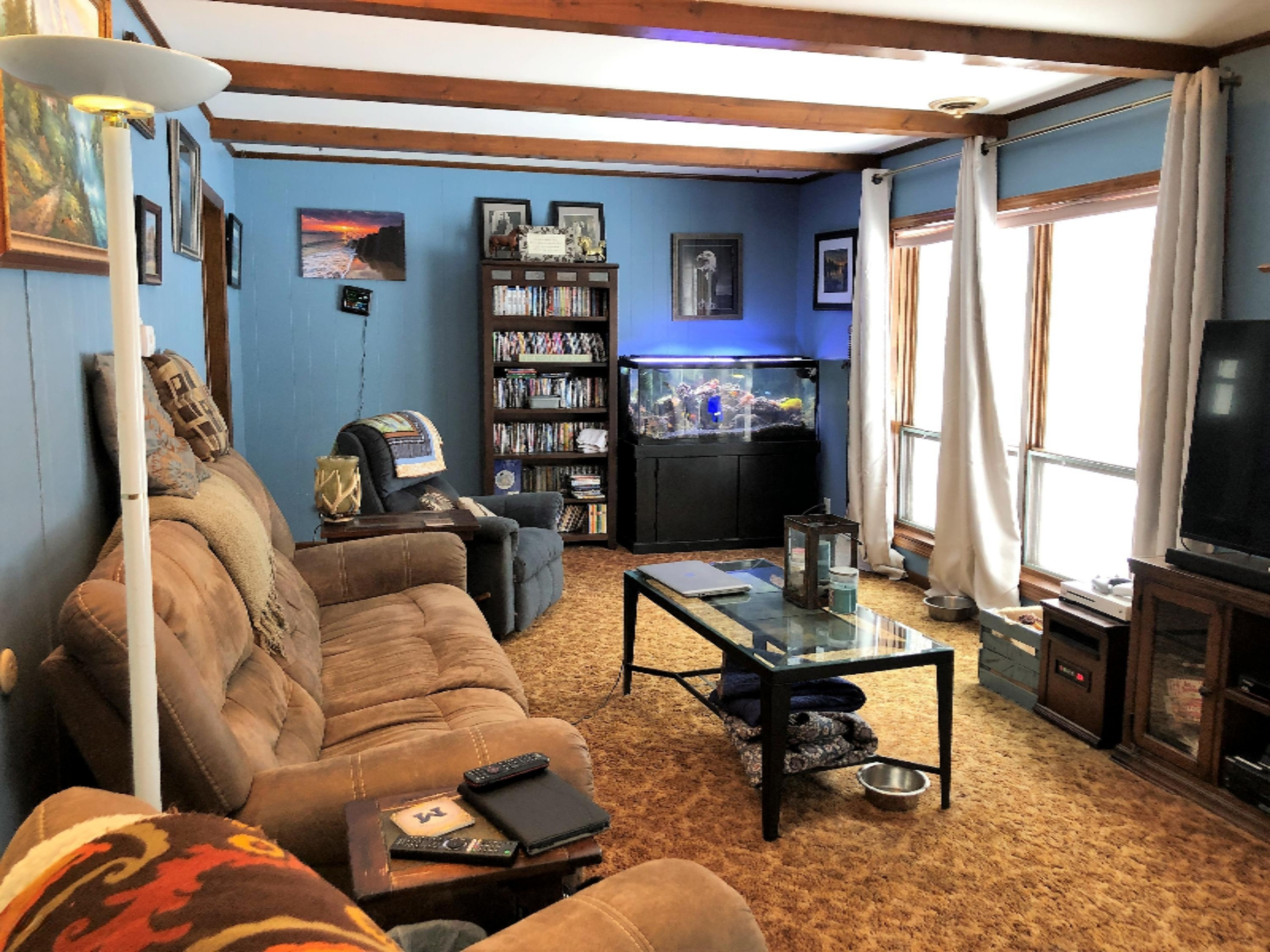 3201 West Riley-Thompson Road Whitehall, MI 49461 - Photo 27 of 40 27 Living rm