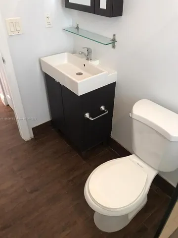 $1,475 | 131 Northwest 15th Street, Unit U, Miami, FL 33136