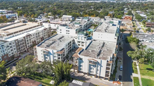 a view of building with outdoor space