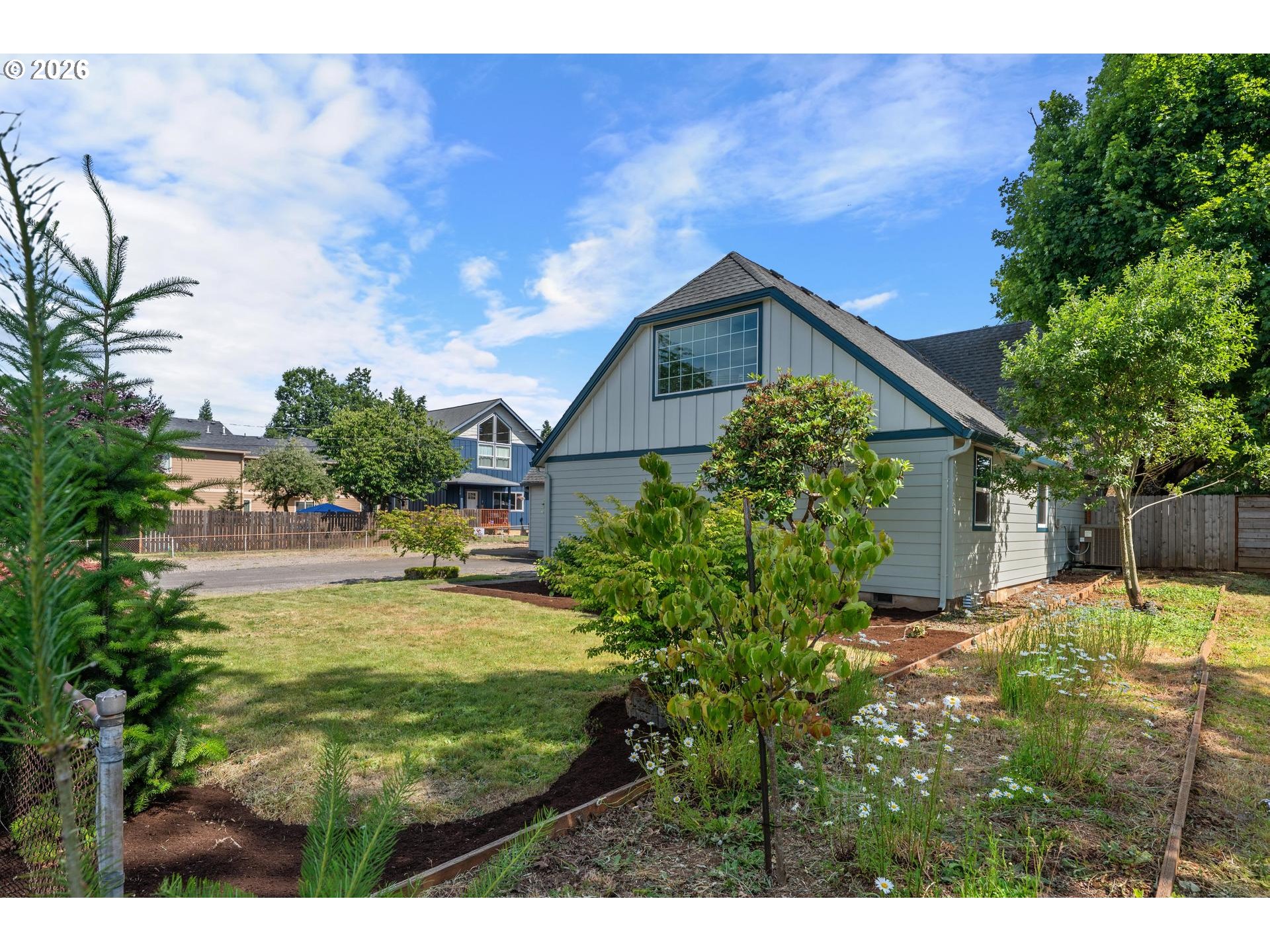 152 Warner Parrott Road Oregon City, OR 97045 - Photo 3 of 48