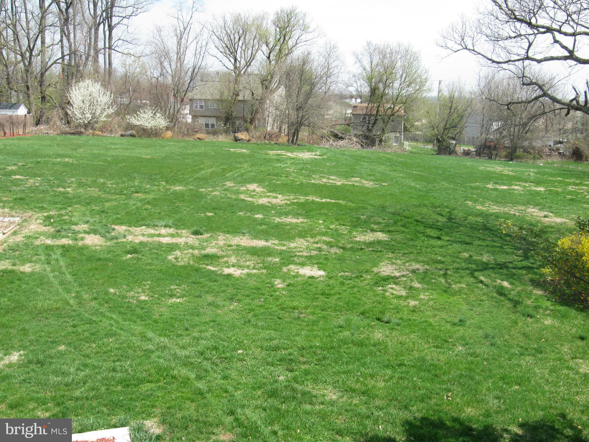 7518 Windsor Mill Road Baltimore, MD 21244 - Photo 15 of 17 a view of yard with trees