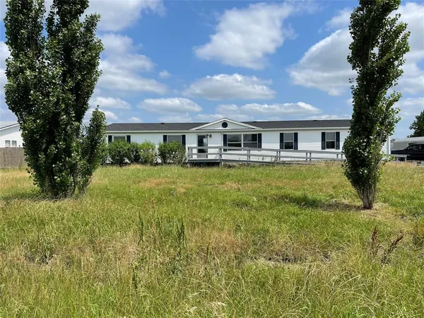 $1,975 | 9066 Diamond Avenue, Kaufman, TX 75142