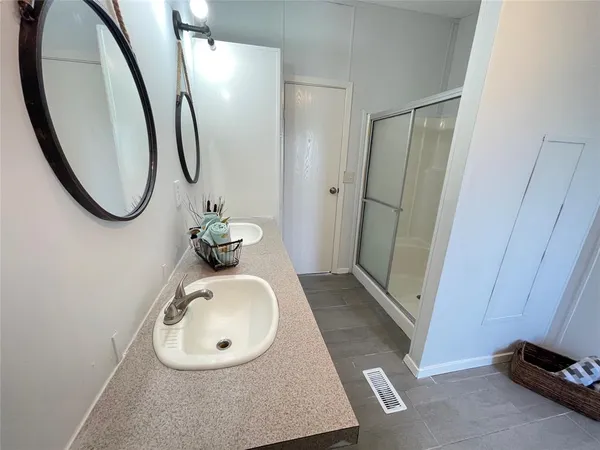 $1,975 | 9066 Diamond Avenue, Kaufman, TX 75142