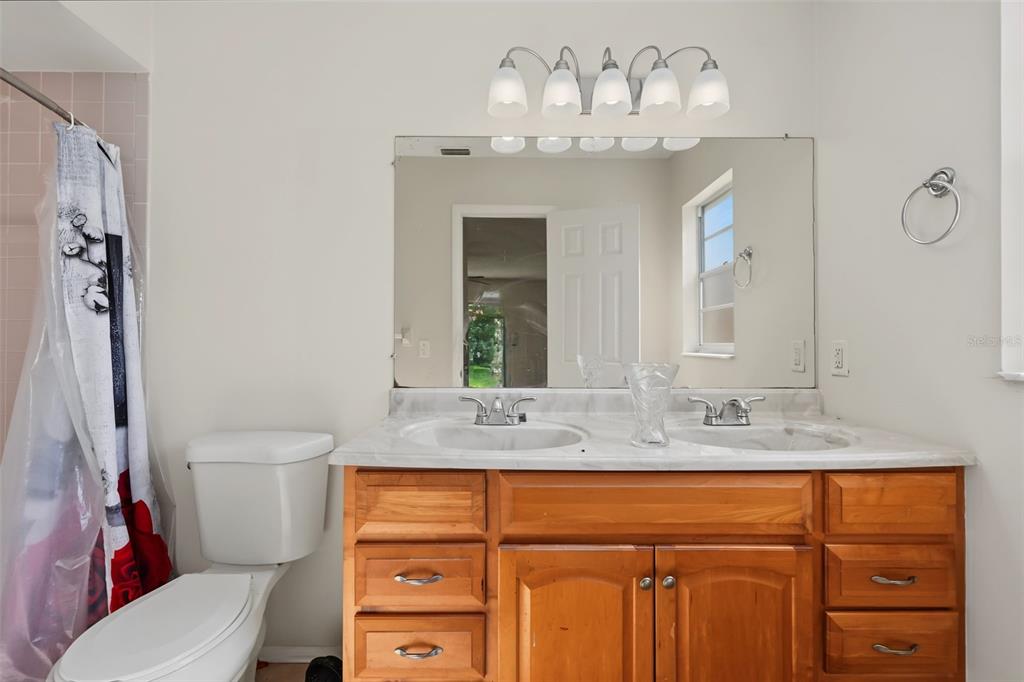 10394 Upton Street Spring Hill, FL 34608 - Photo 26 of 32 Gallery Image 26