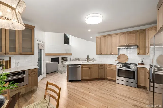 $1,000,000 | 9507 Burgundy Circle, Highlands Ranch, CO 80126