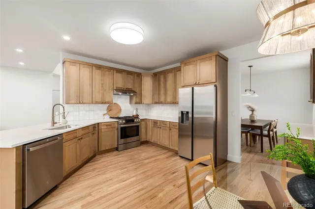 $1,000,000 | 9507 Burgundy Circle, Highlands Ranch, CO 80126