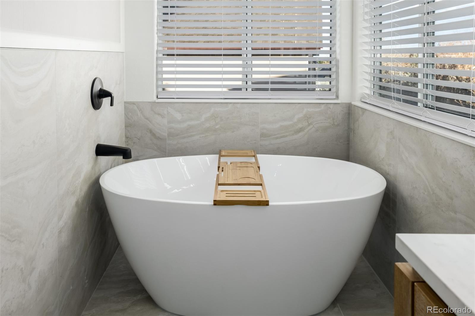 9507 Burgundy Circle Highlands Ranch, CO 80126 - Photo 29 of 48