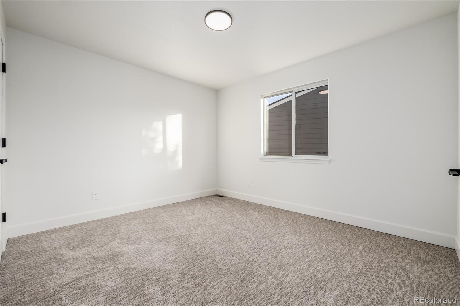 9507 Burgundy Circle Highlands Ranch, CO 80126 - Photo 31 of 48