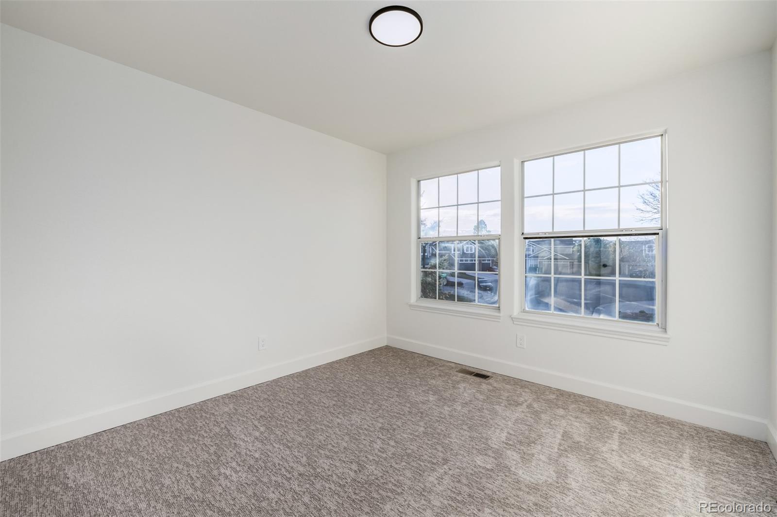 9507 Burgundy Circle Highlands Ranch, CO 80126 - Photo 34 of 48