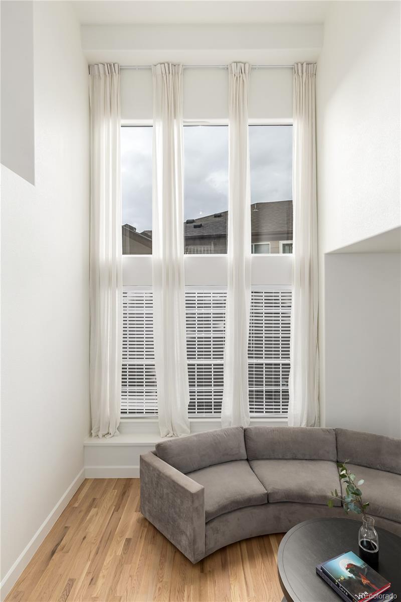 9507 Burgundy Circle Highlands Ranch, CO 80126 - Photo 9 of 48