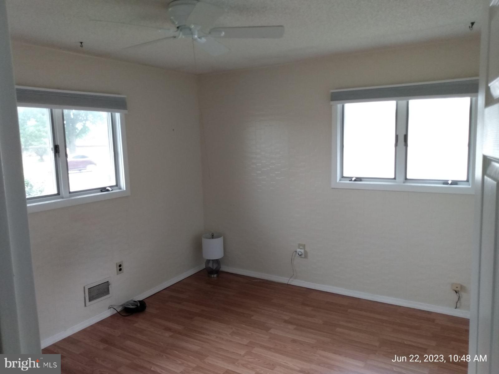 2114 Yardville Hamilton Square Road Hamilton, NJ 08690 - Photo 30 of 42 Gallery Image 30