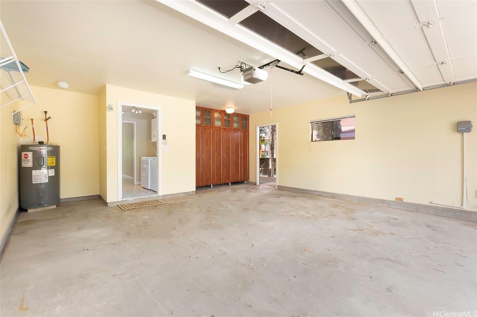 92-247 Opuakii Place Kapolei, HI 96707 - Photo 24 of 25 a view of a partially built entryway